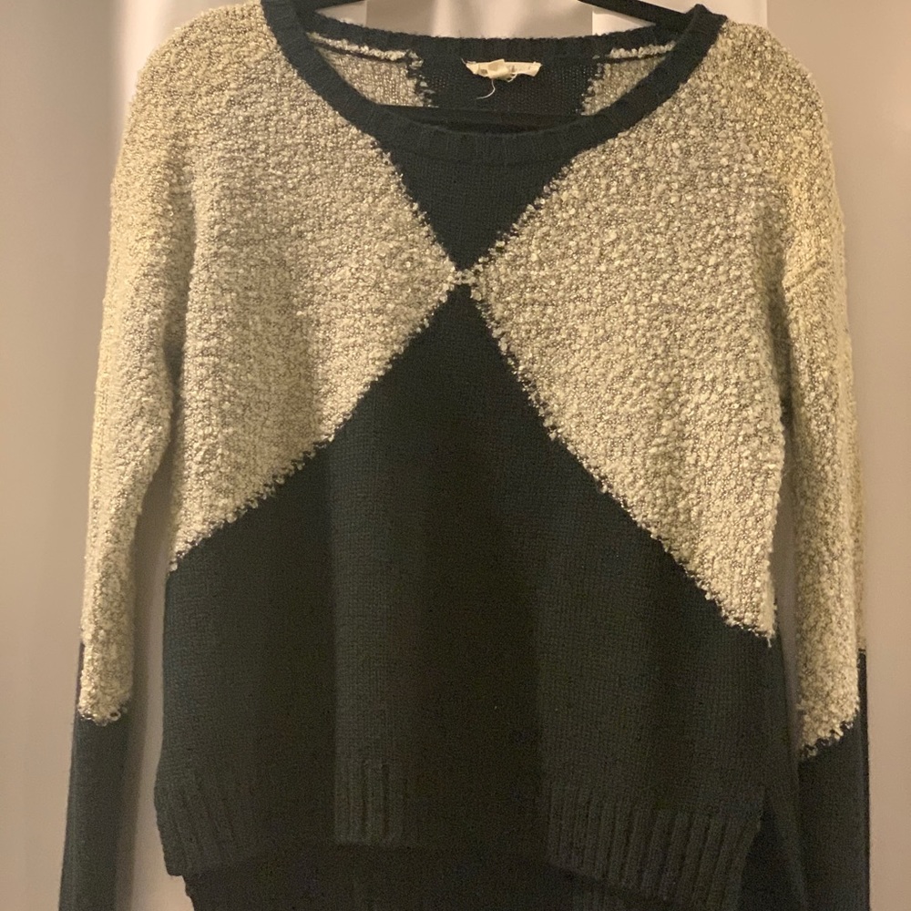 Black & Grey Sweater S/M